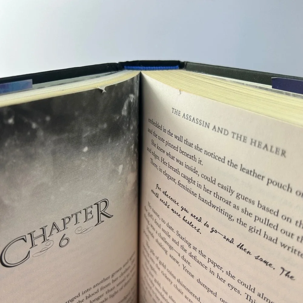 The Assassin's Blade Hardcover by Sarah J. Maas Throne of Glass